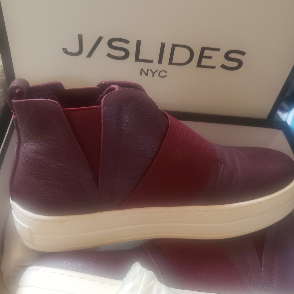 JSlides Women's Burgundy Holland Sneaker